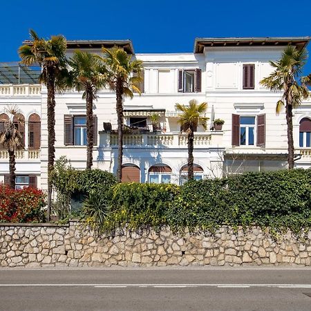 Apartman Rhea Abbazia Esterno foto