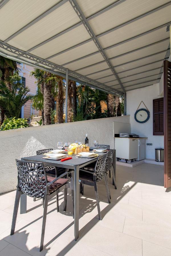 Apartman Rhea Abbazia Esterno foto